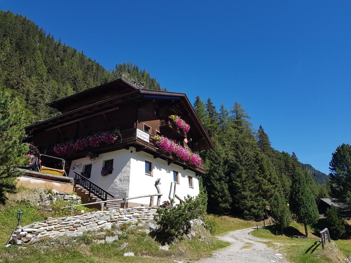Pension Fuerhapter Mit Bio- Bauernhof Sankt Jakob in Defereggen Bagian luar foto