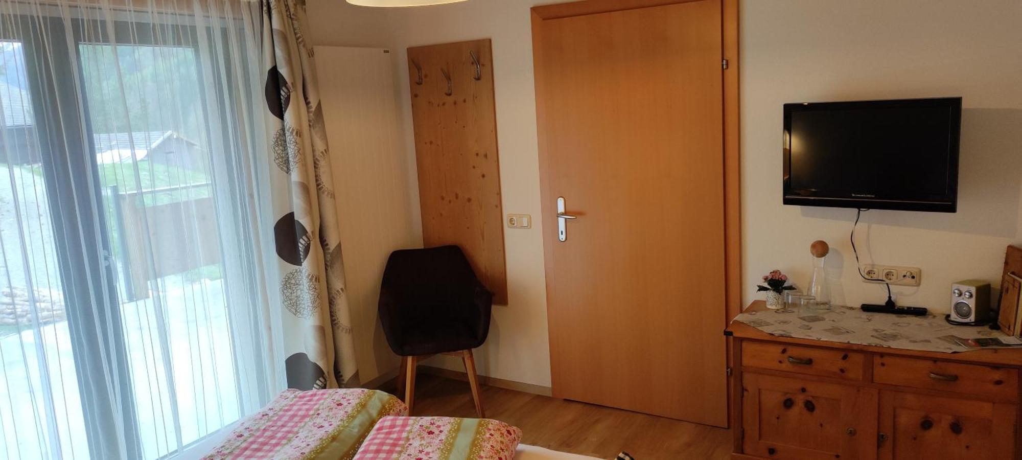 Pension Fuerhapter Mit Bio- Bauernhof Sankt Jakob in Defereggen Bagian luar foto